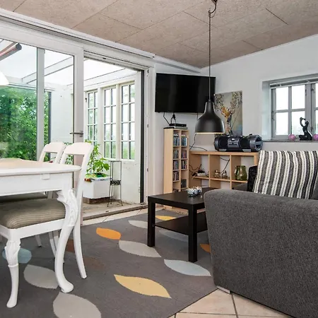 4 Person In Skaerbaek-by Traum Hébergement de vacances